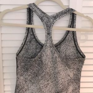 Gray patterned Lululemon athletic tank